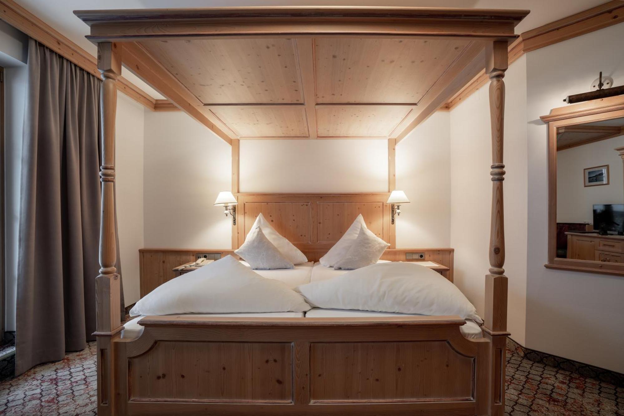 Hotel Gloeckner Und Hotel Residenz Gloeckner Mathon ภายนอก รูปภาพ