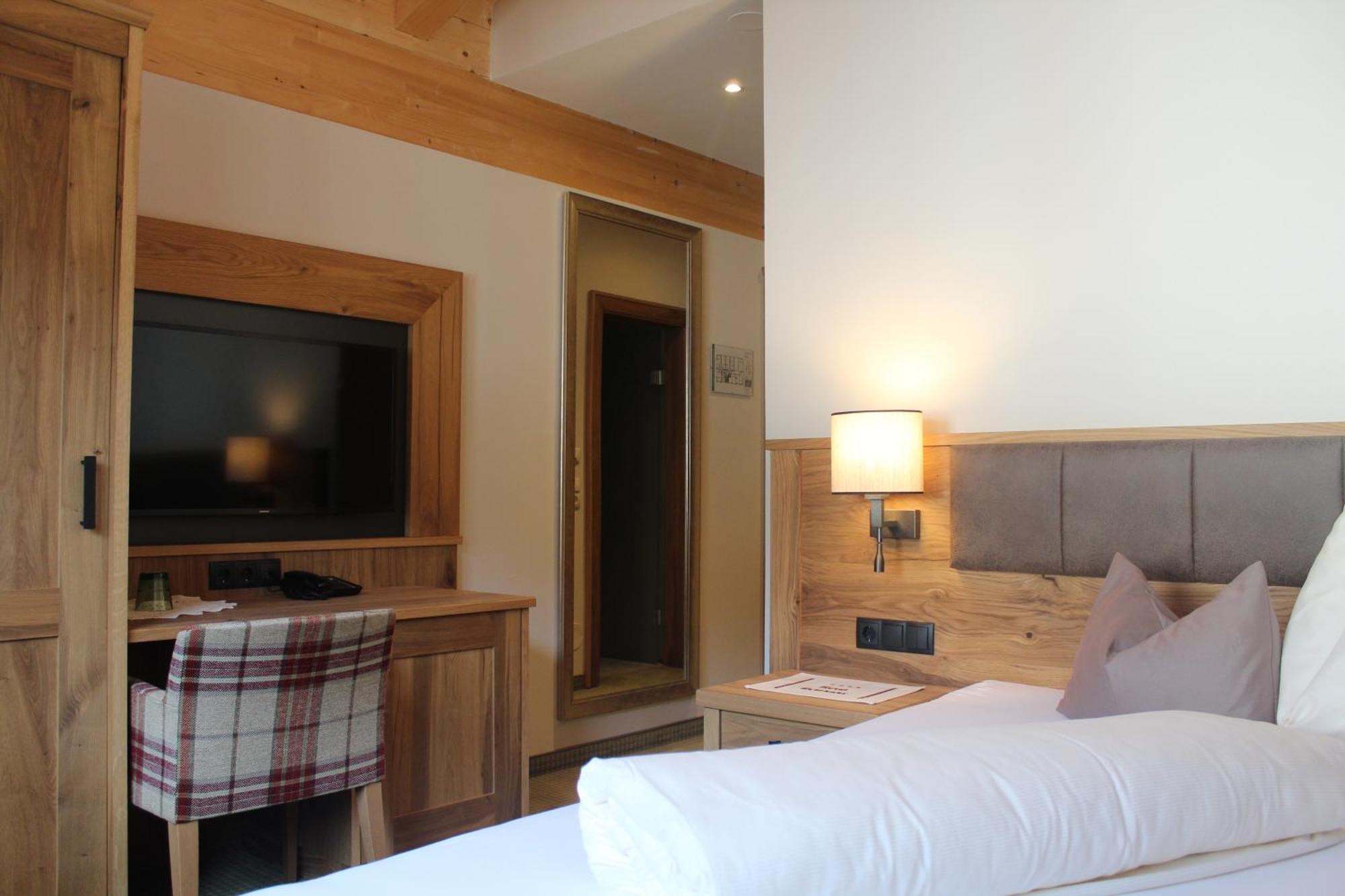 Hotel Gloeckner Und Hotel Residenz Gloeckner Mathon ภายนอก รูปภาพ